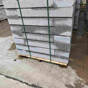 防城港芙蓉白路牙石，马路牙子