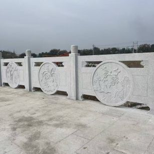 防城港芝麻白河道栏杆 石材栏杆