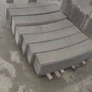 防城港芝麻白弧形路牙石