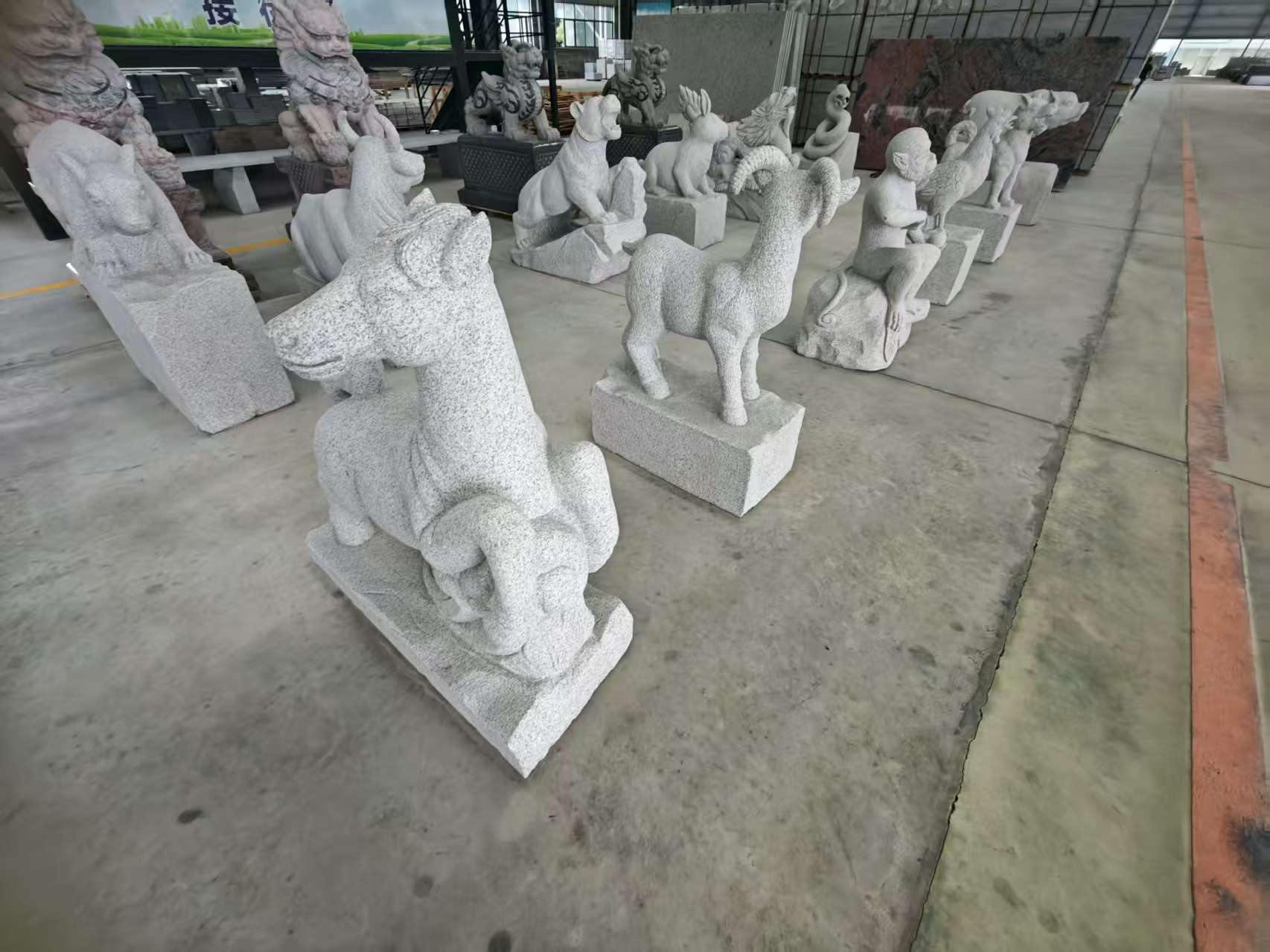 防城港芝麻白雕刻 十二生肖 异形雕刻