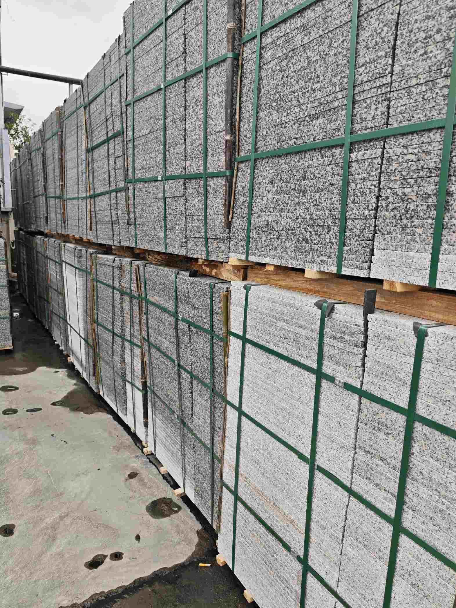 防城港芙蓉白地铺石，石材地铺石